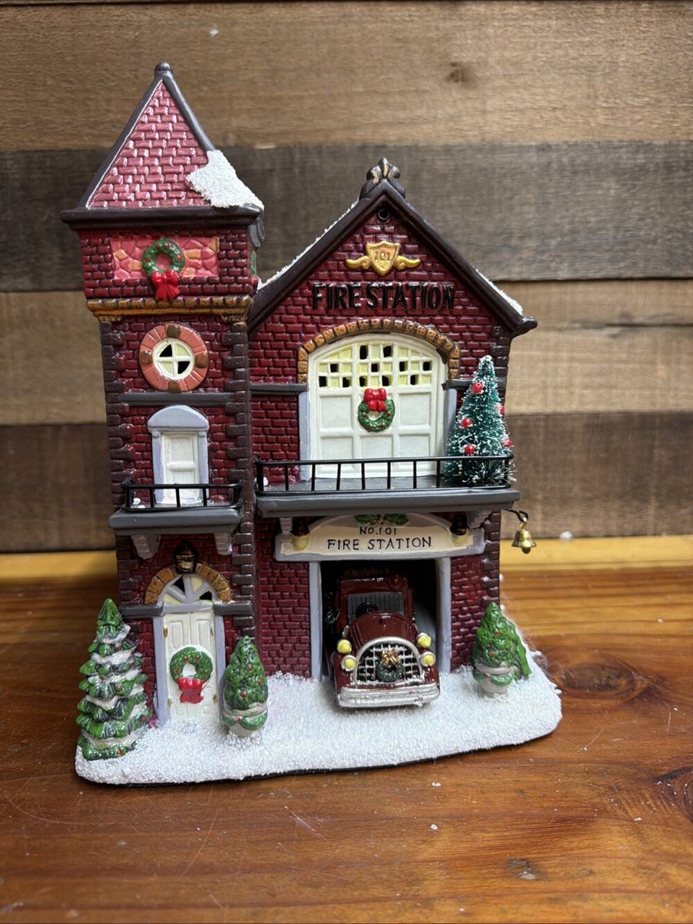 St Nicholas Square Village Collection Fire Station No 101 In Box